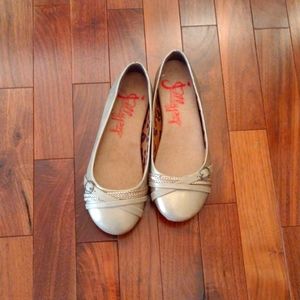 Jellypop memory foam gold flats